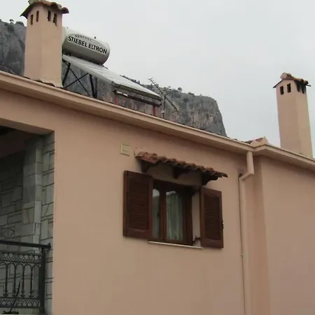 Archontiko Theopetra