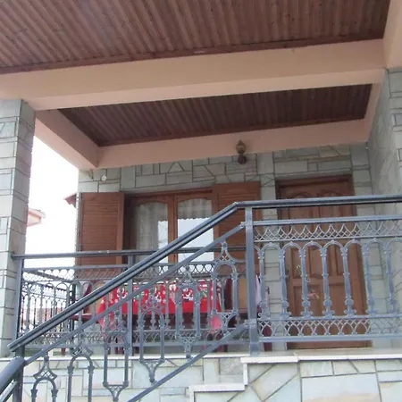 Archontiko Theopetra