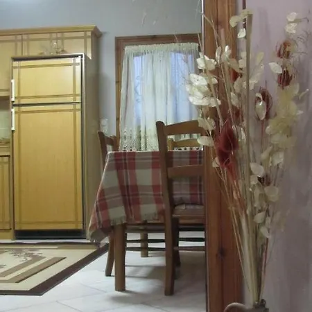 Archontiko Villa Theopetra