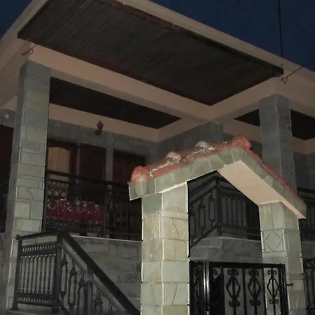 Archontiko Theopetra