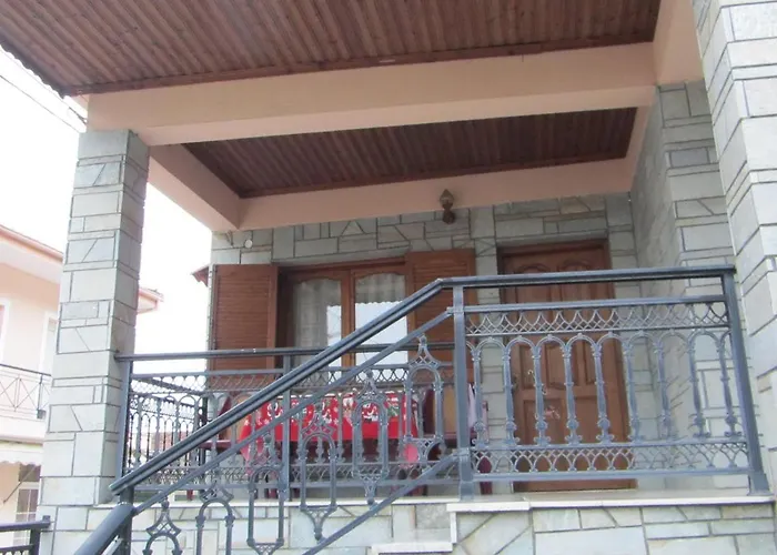 Archontiko Theopetra